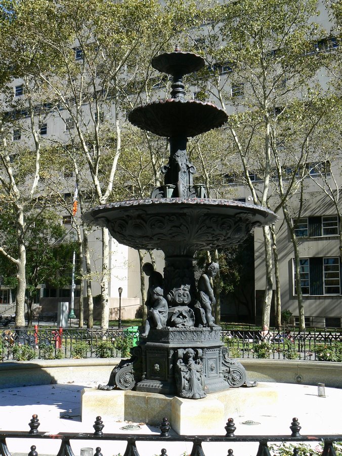 Brooklyn - Centre: Brooklyn Borough Hall - court str - cadman plaza 035